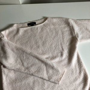 BABY PINK SWEATER